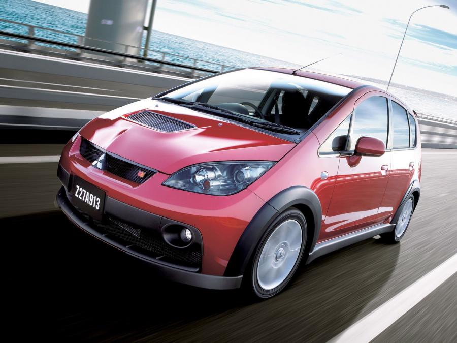  Mitsubishi Colt Ralliart Version-R 2006 года  (фото 14 из 19)